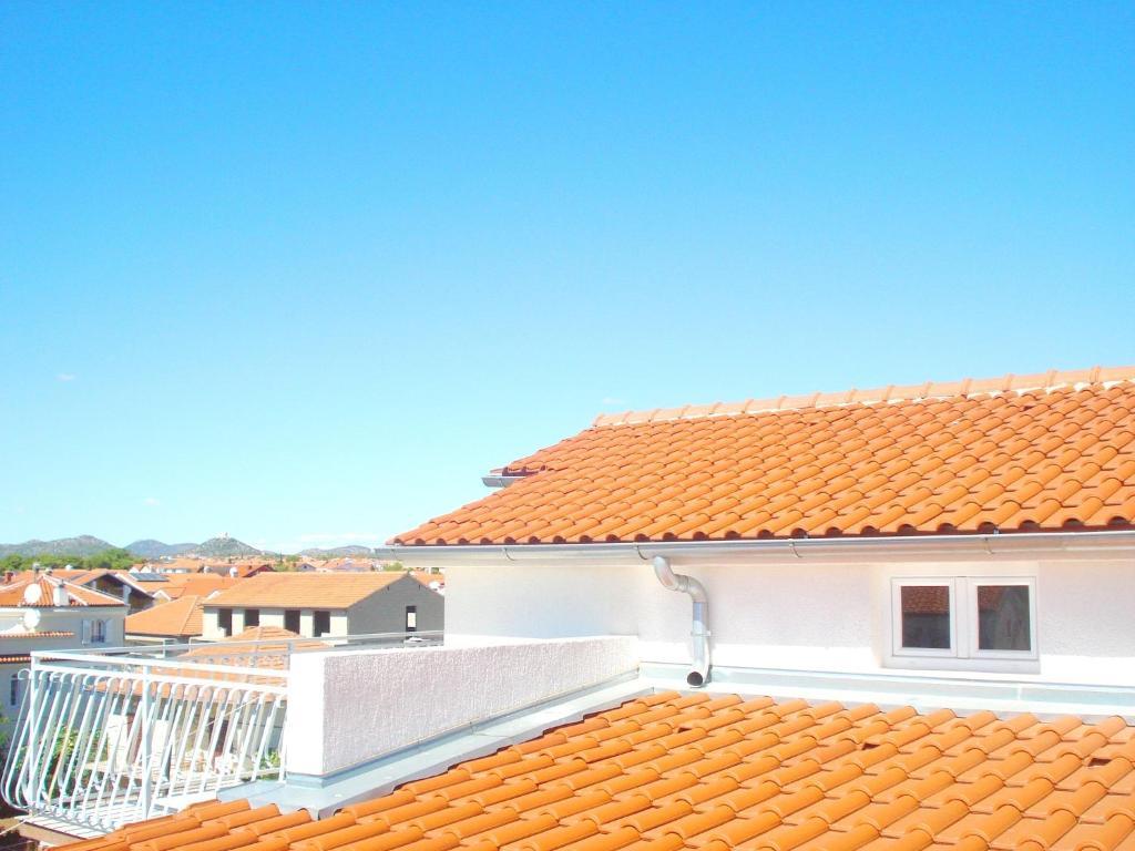 Apartments Nikolas Vodice Phòng bức ảnh
