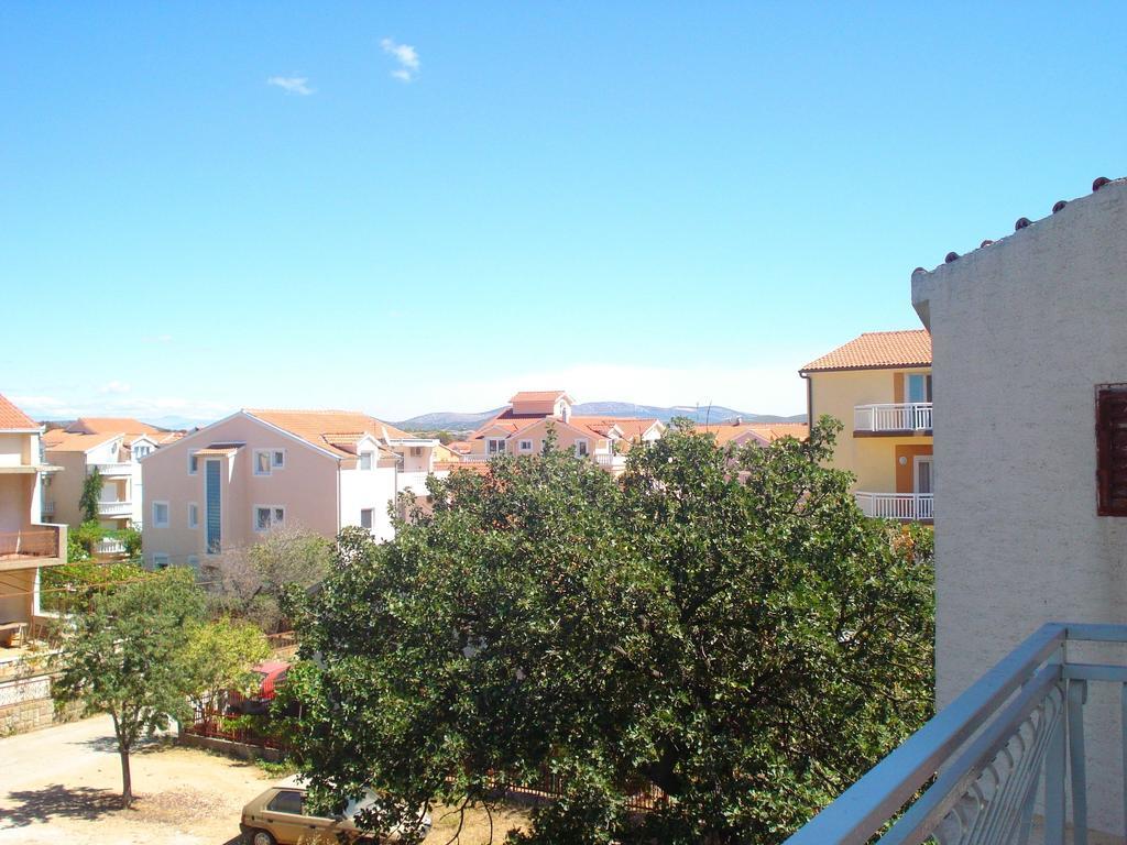 Apartments Nikolas Vodice Ngoại thất bức ảnh