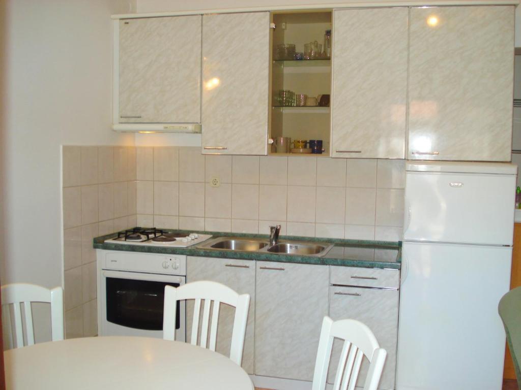 Apartments Nikolas Vodice Phòng bức ảnh