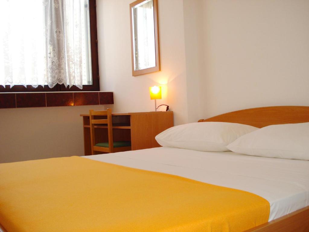 Apartments Nikolas Vodice Phòng bức ảnh