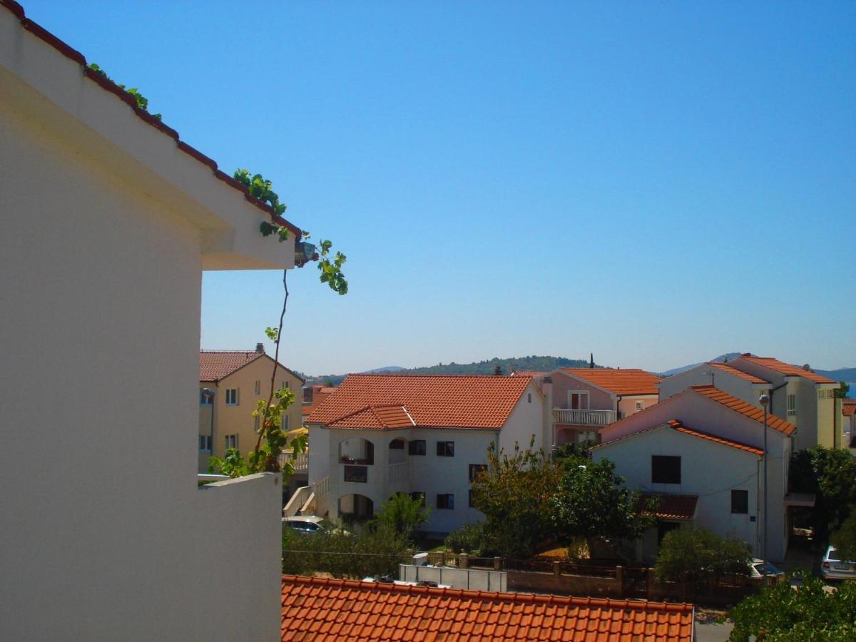 Apartments Nikolas Vodice Ngoại thất bức ảnh