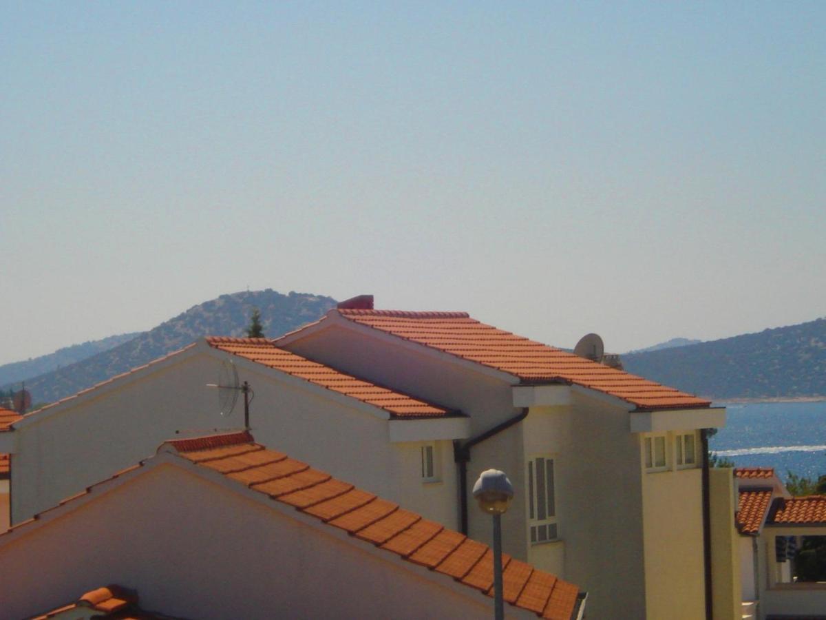 Apartments Nikolas Vodice Ngoại thất bức ảnh
