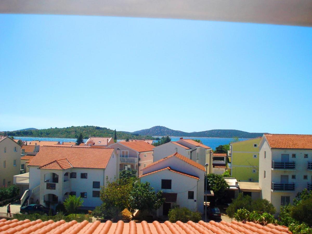 Apartments Nikolas Vodice Phòng bức ảnh