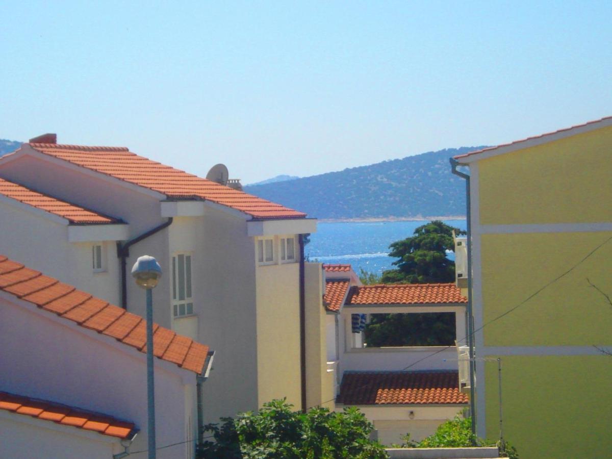 Apartments Nikolas Vodice Phòng bức ảnh