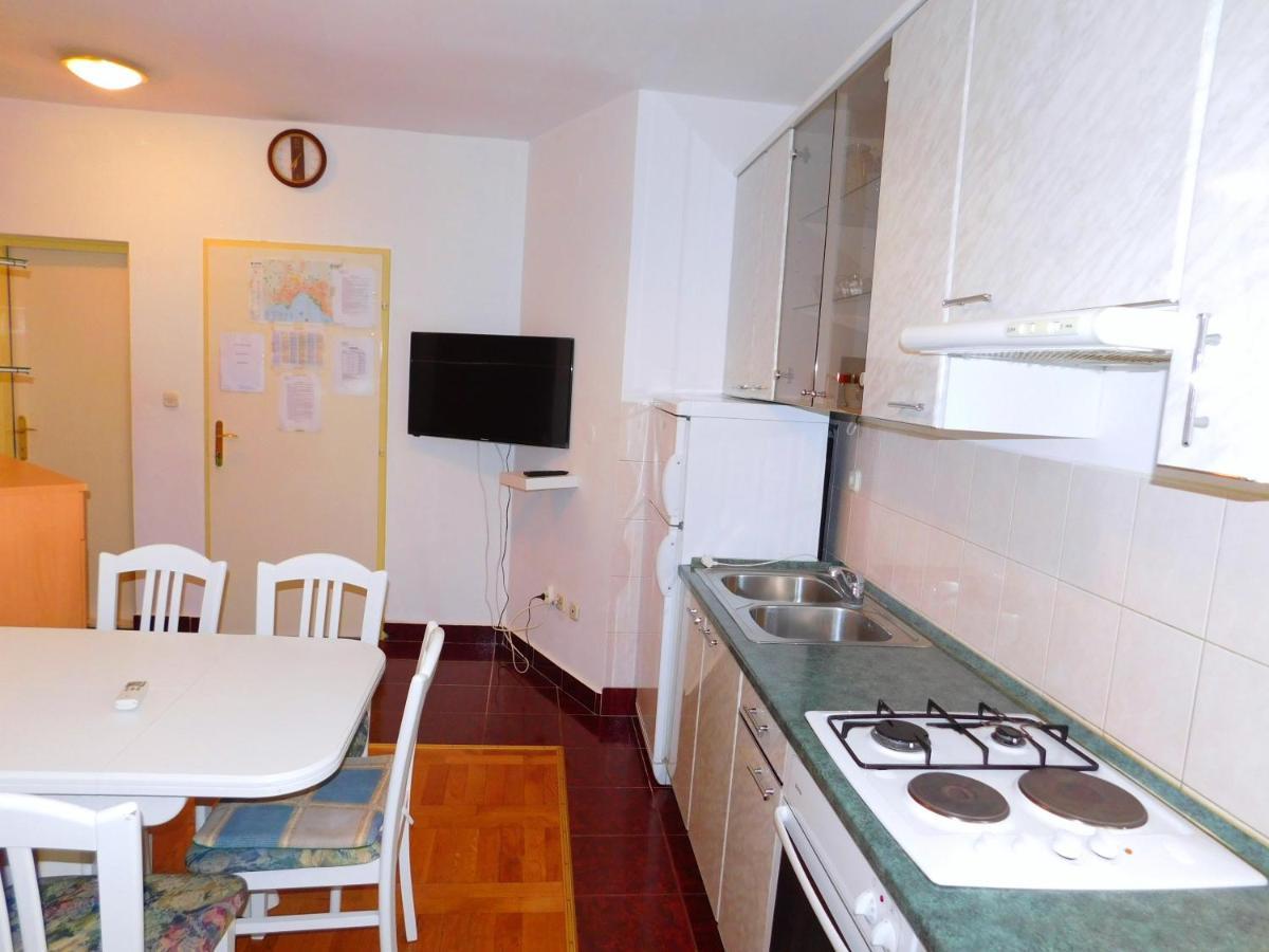 Apartments Nikolas Vodice Ngoại thất bức ảnh